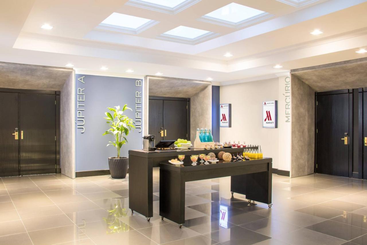 상파울로 에어포트 메리어트 호텥 호텔 과룰류스 외부 사진 The lobby of the hotel