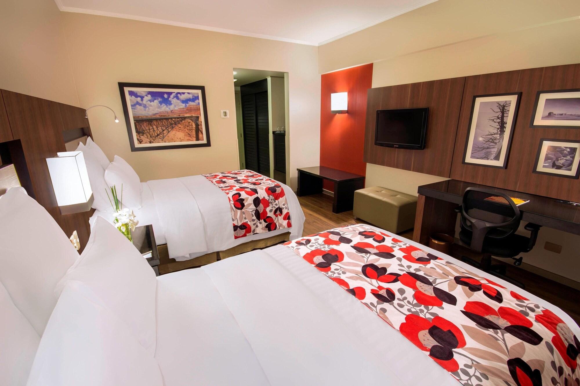 상파울로 에어포트 메리어트 호텥 호텔 과룰류스 외부 사진 A typical room at the Hilton Garden Inn