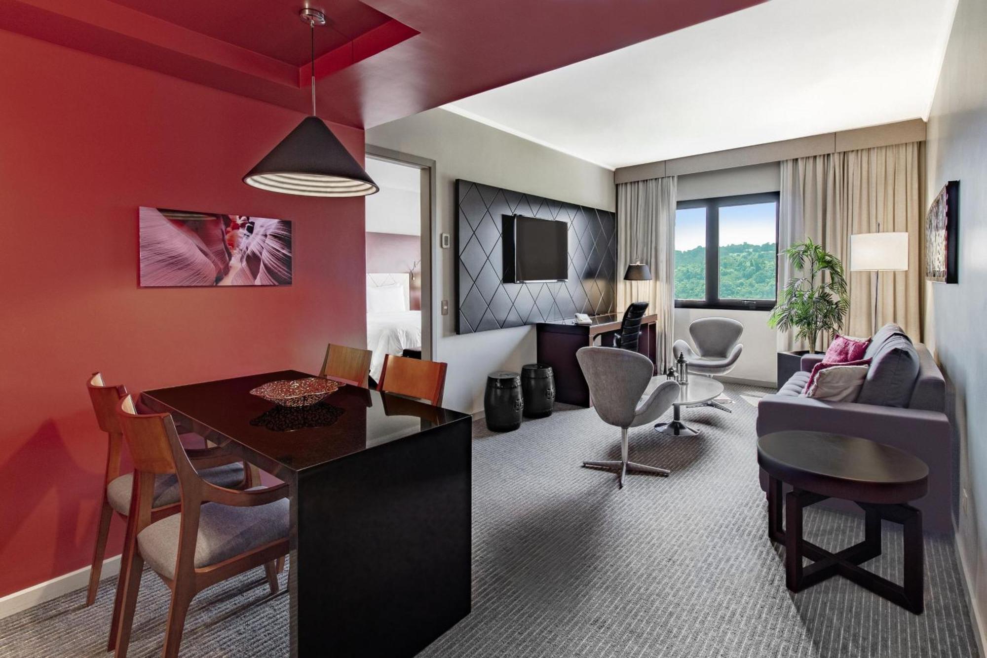 상파울로 에어포트 메리어트 호텥 호텔 과룰류스 외부 사진 A suite at the MGM Grand